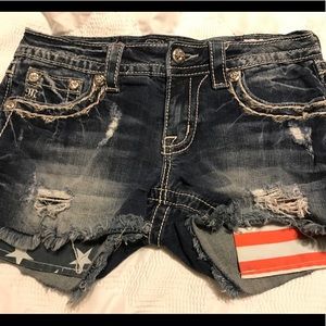 Miss me shorts sooo nice